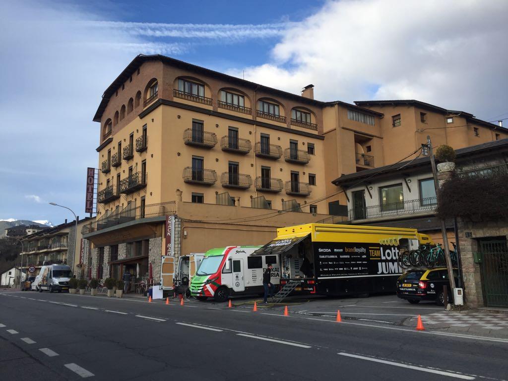 Hotel Bellavista Bellver De Cerdanya Exterior foto